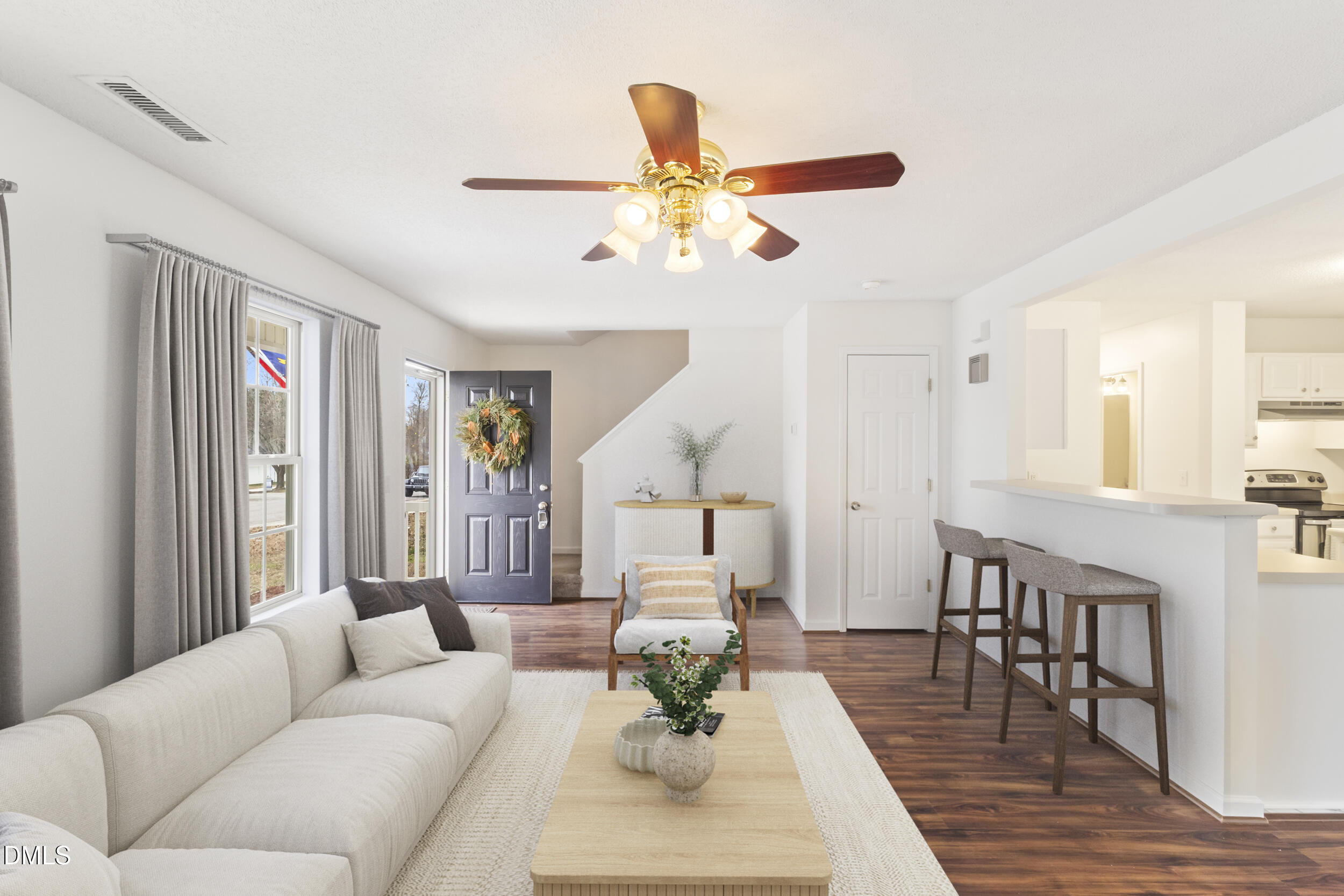 4616 Silverdene Street