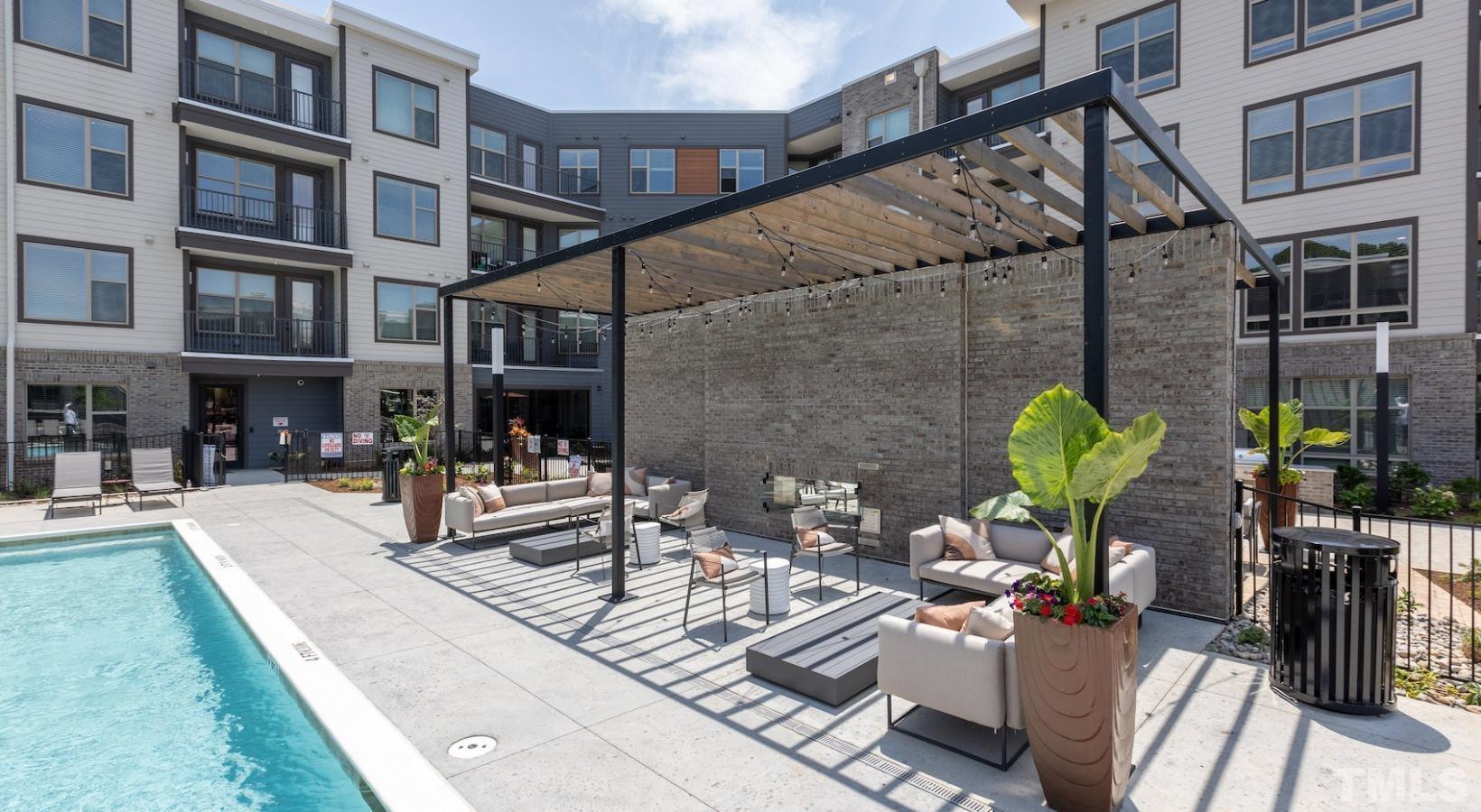 Raleigh, North Carolina 27608, United States, 1 Bedroom Bedrooms, ,1 BathroomBathrooms,Residential,Active,44343