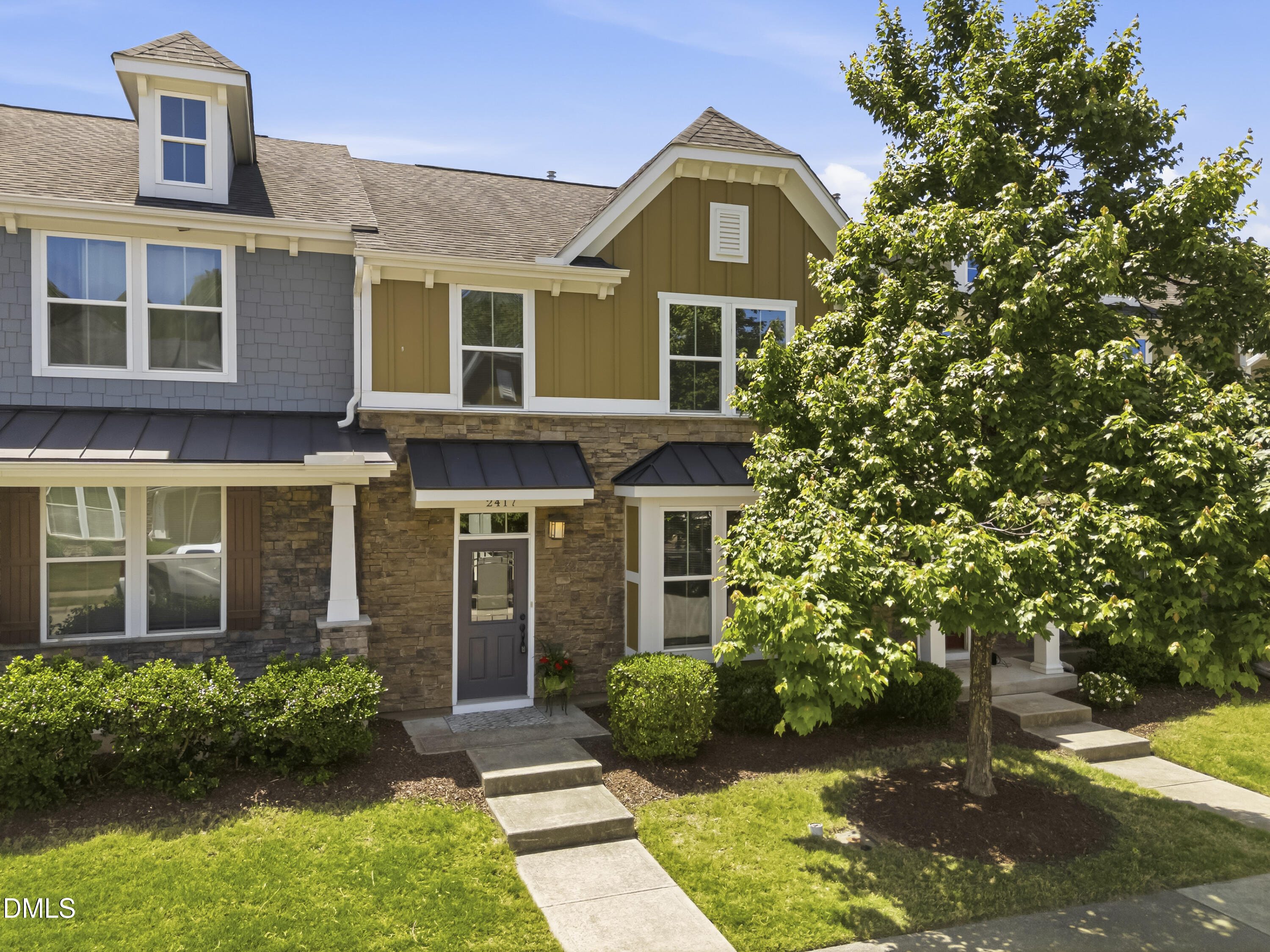 2417 Historic Circle
