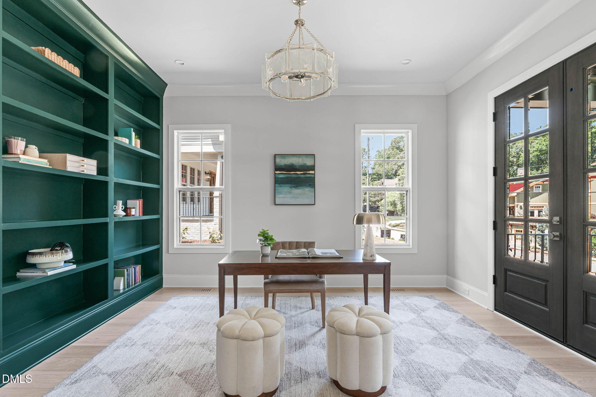 1221 Dixie Trail