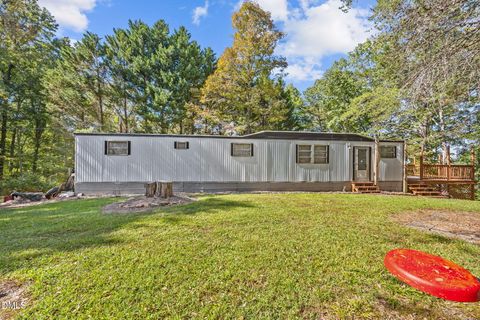 21 Graystone Ridge Road Leasburg NC 27291