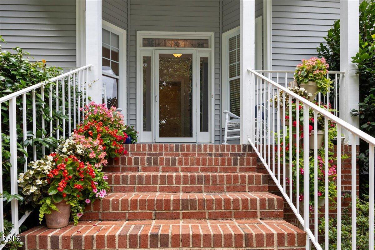 153 Summit Oaks Lane