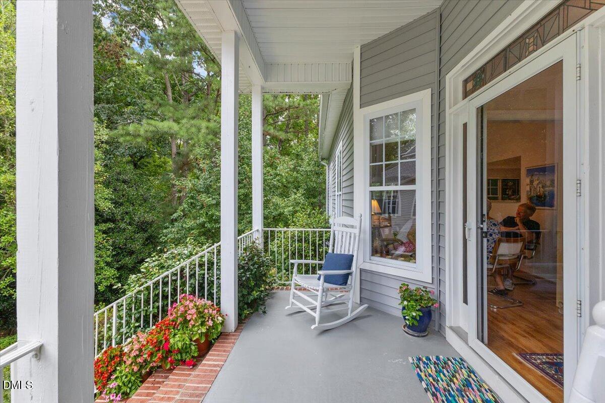 153 Summit Oaks Lane