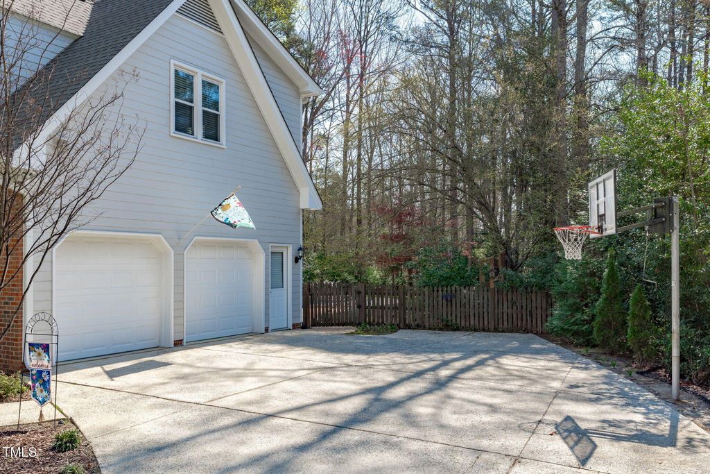 listing image 64