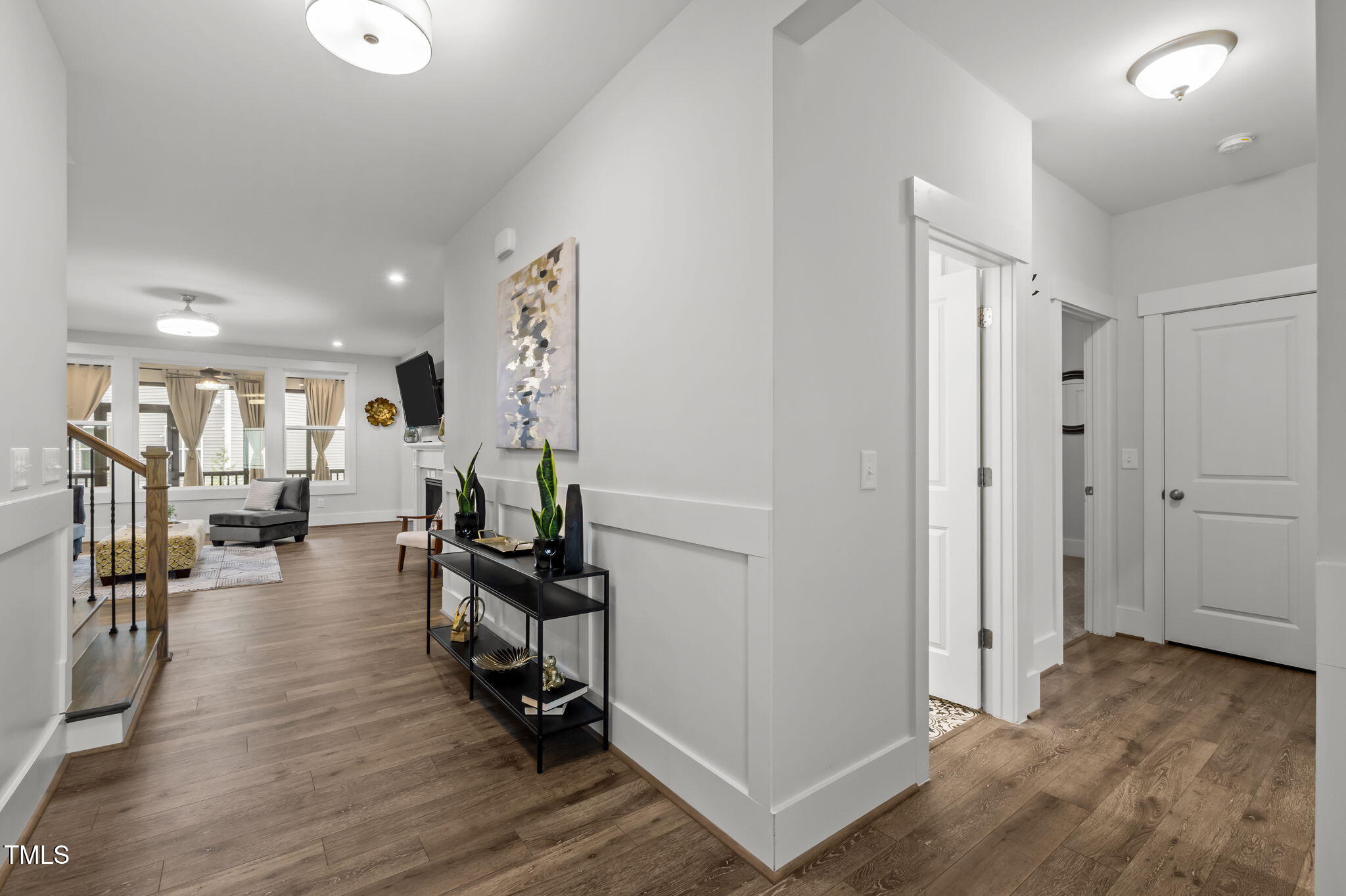 1006 Red Rock Drive