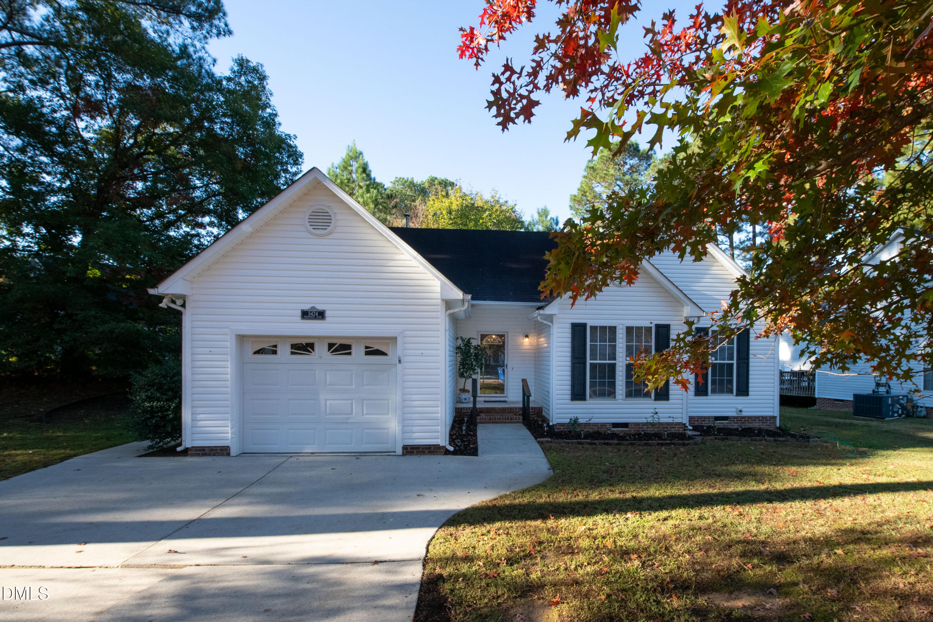 5424 Fieldcross Court