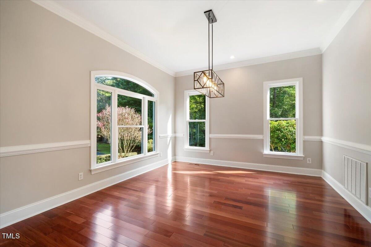 6300 Swallow Cove Lane