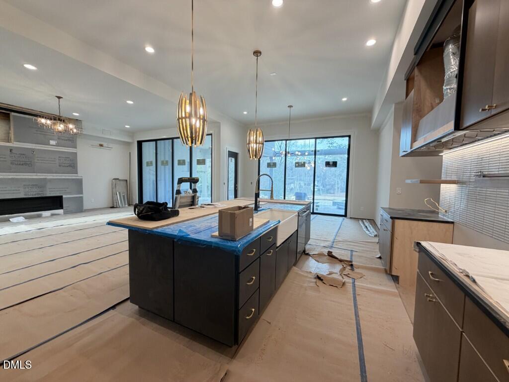 1925 Hunting Ridge Road