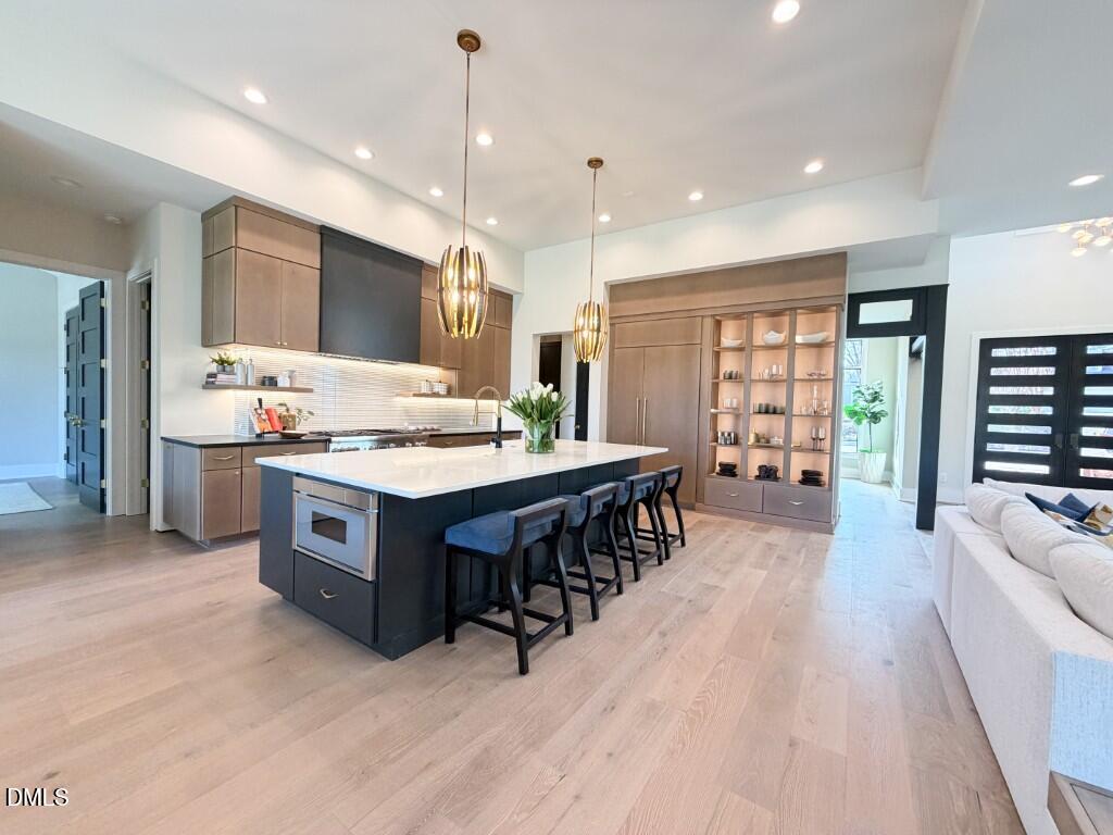 1925 Hunting Ridge Road