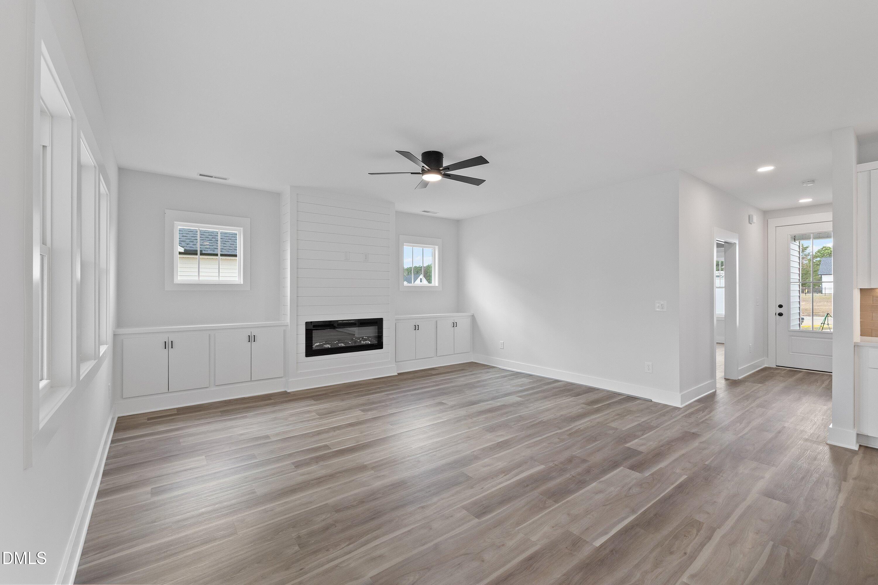 4404 Fairhaven Drive W