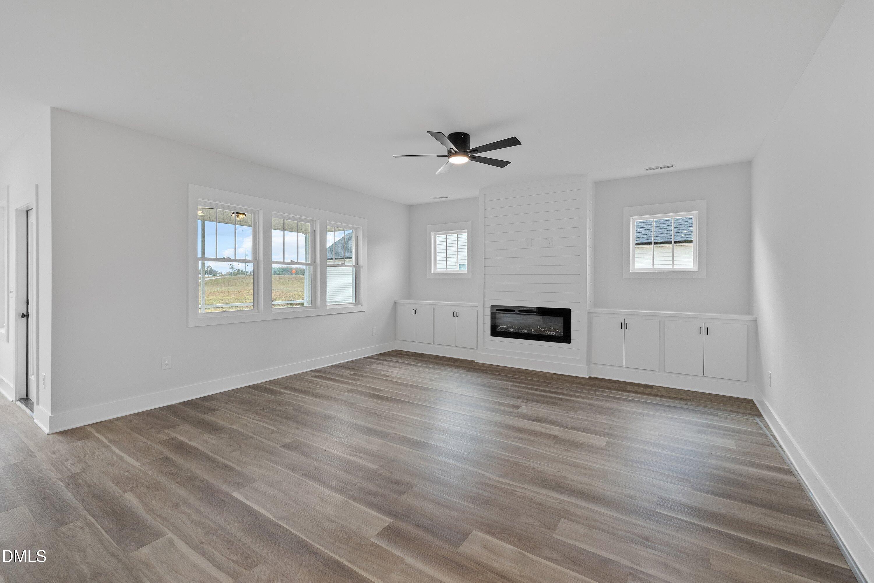 4404 Fairhaven Drive W