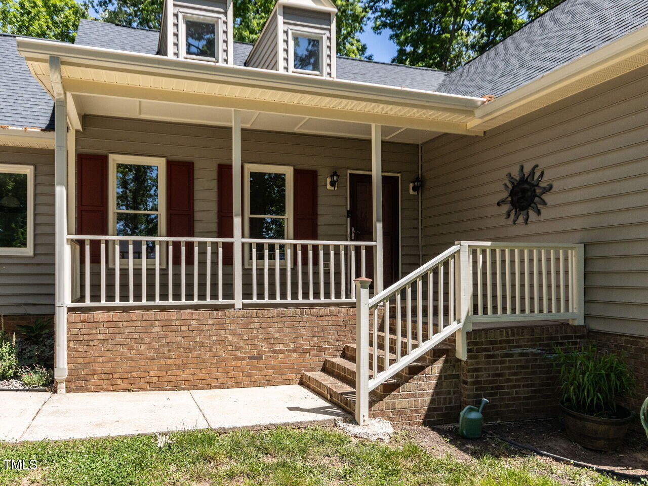 312 Heidinger Drive