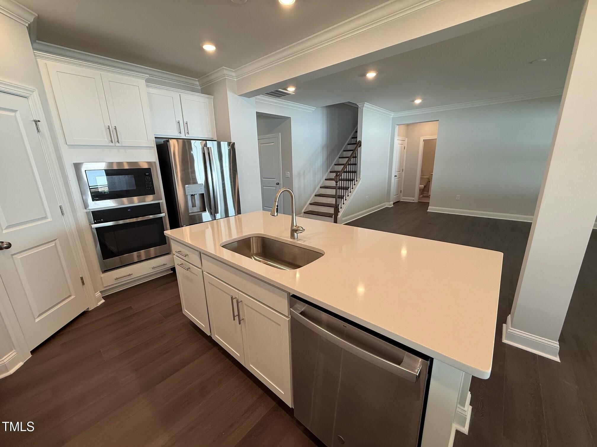 332 Seagrass Circle