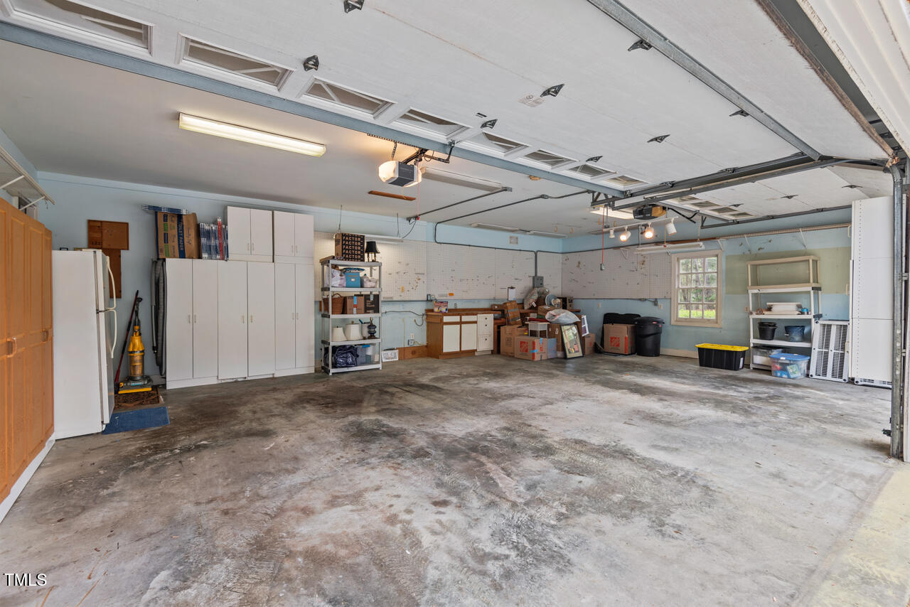 Durham, North Carolina 27712, United States, 4 Bedrooms Bedrooms, ,4 BathroomsBathrooms,Residential,Pending,104568