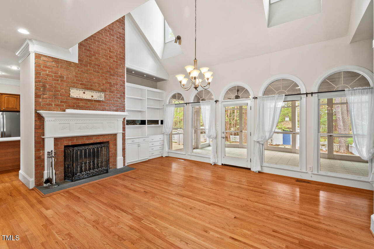 Durham, North Carolina 27712, United States, 4 Bedrooms Bedrooms, ,4 BathroomsBathrooms,Residential,Pending,104568