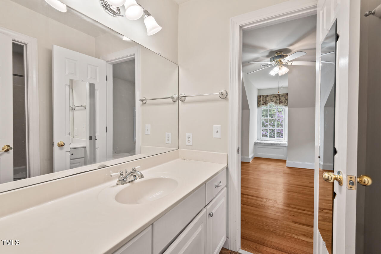 Durham, North Carolina 27712, United States, 4 Bedrooms Bedrooms, ,4 BathroomsBathrooms,Residential,Pending,104568