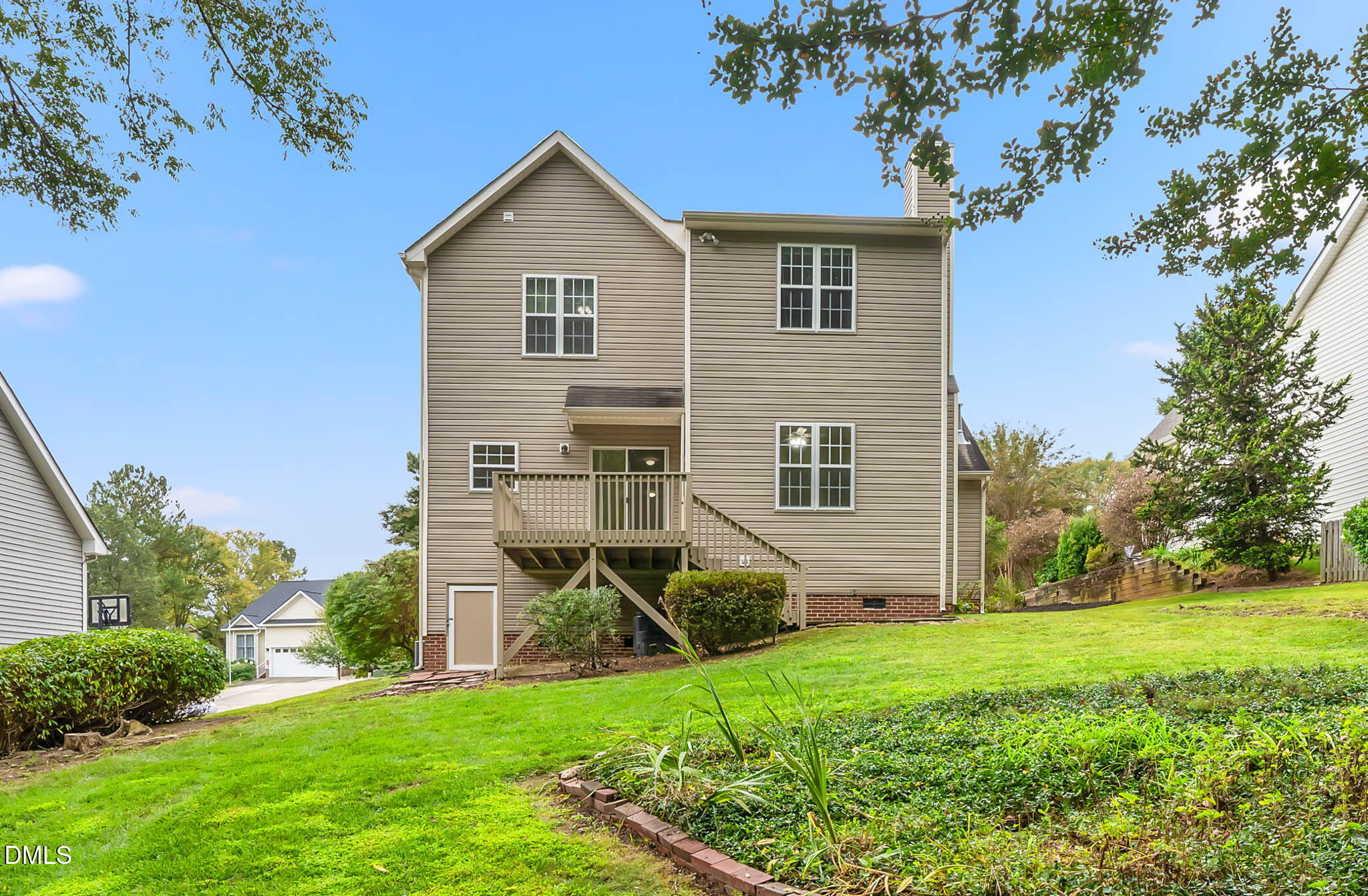 9528 White Carriage Drive