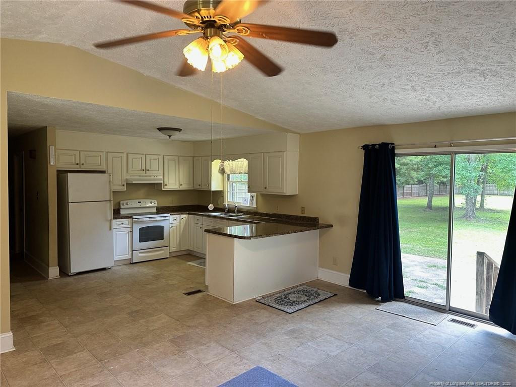 128 Hood Road