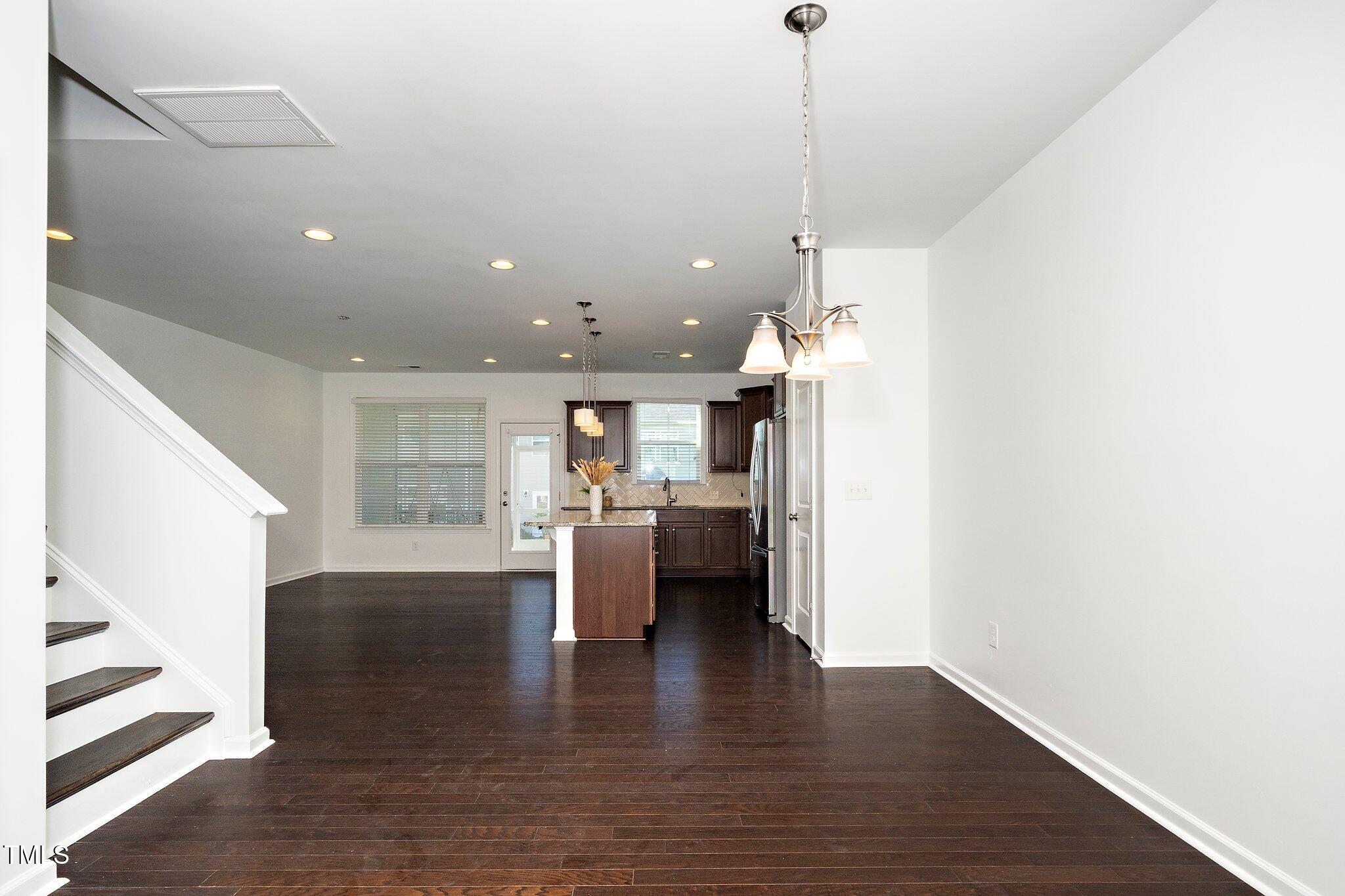 835 New Derby Lane