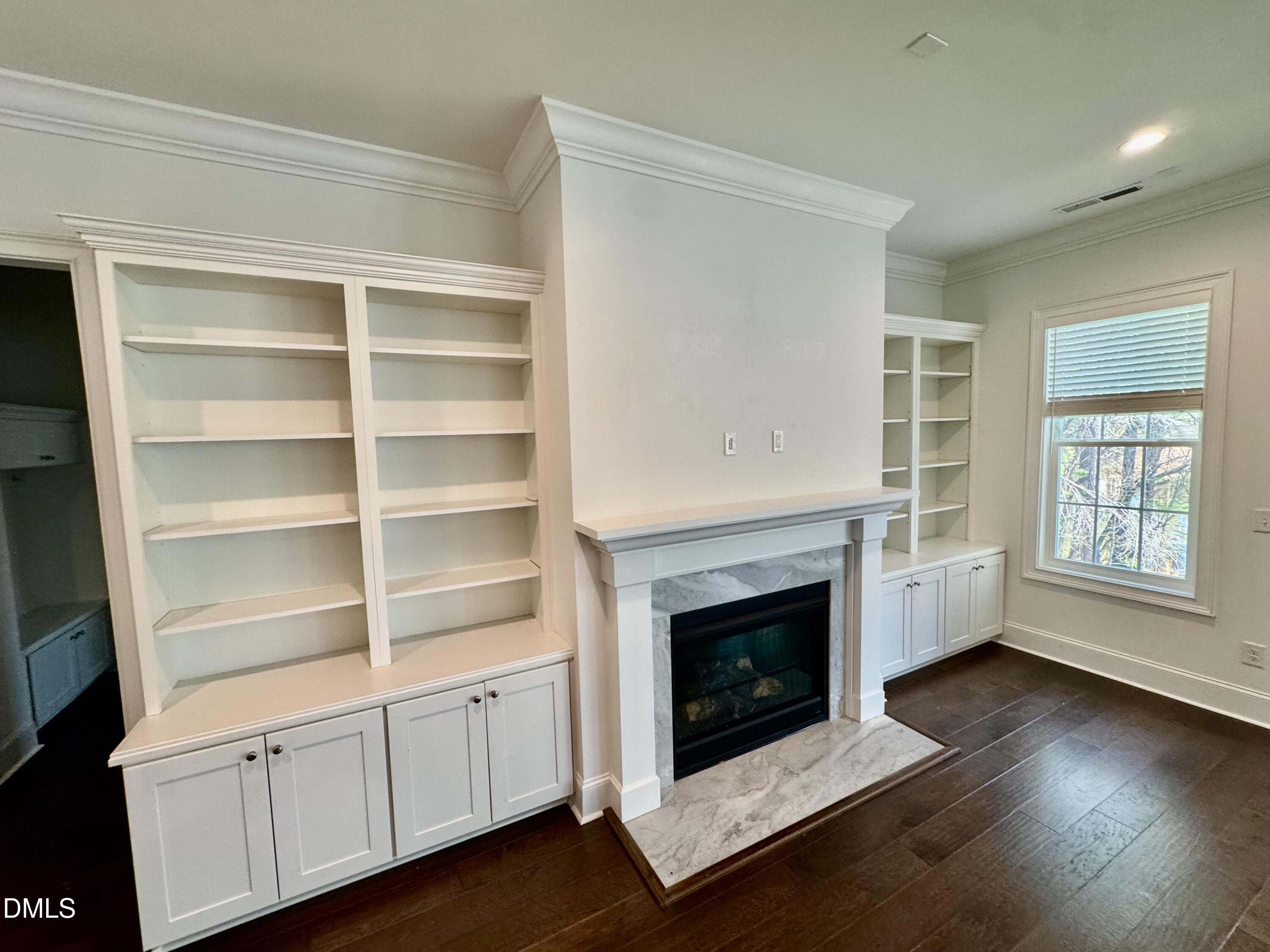 1329 Sandybrook Lane