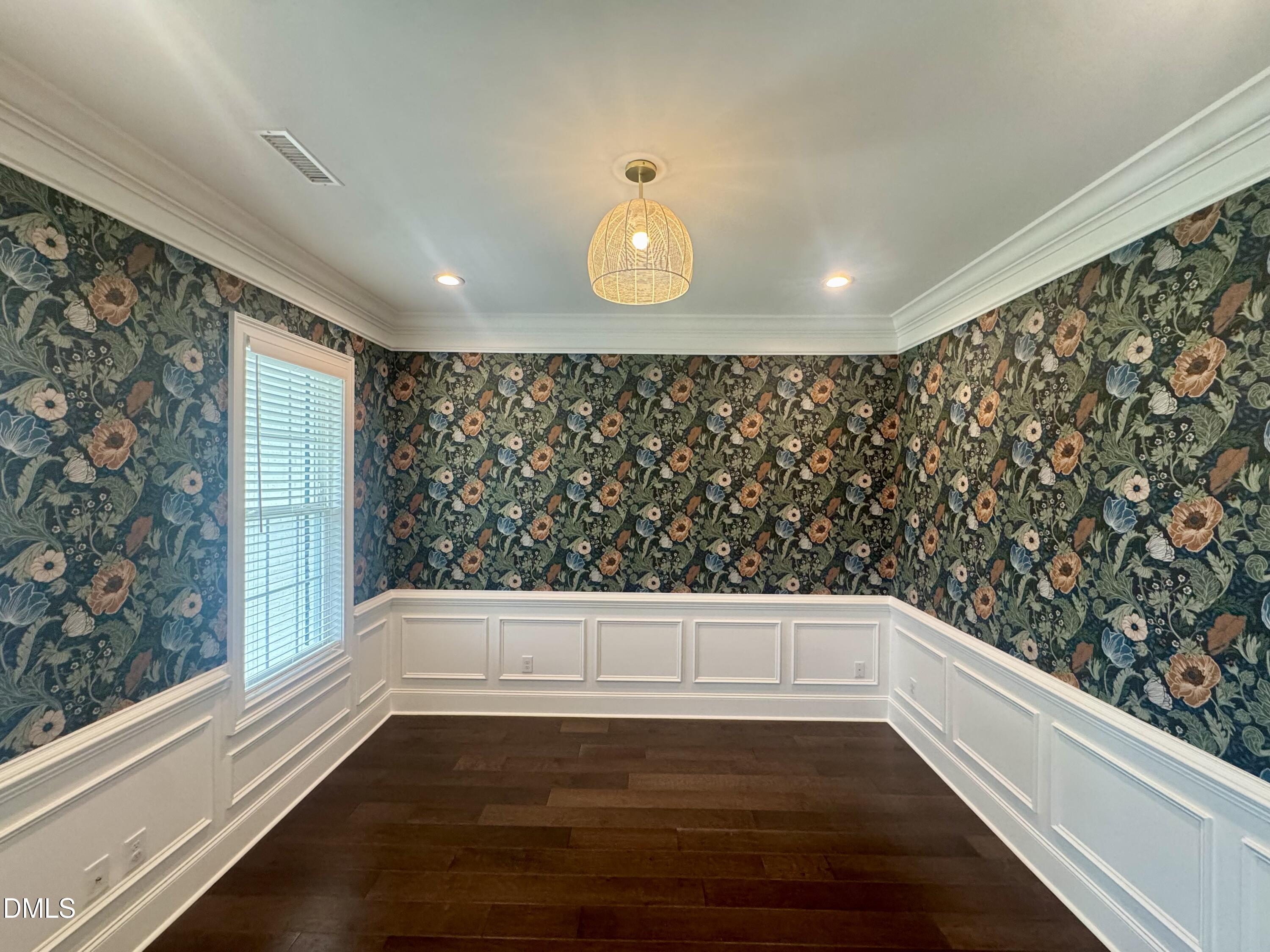 1329 Sandybrook Lane