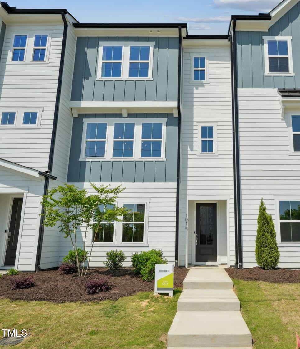 1028 Zelkova Lane
