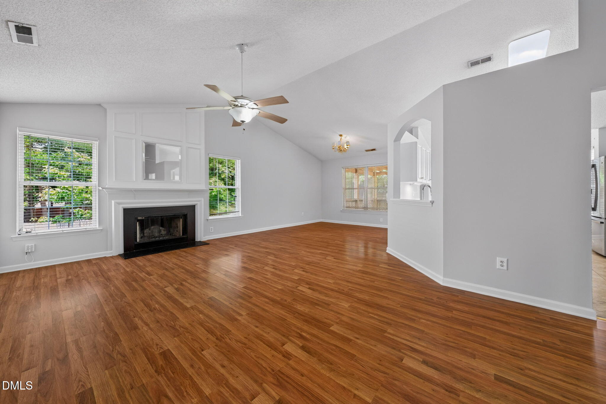 6800 Edwell Court