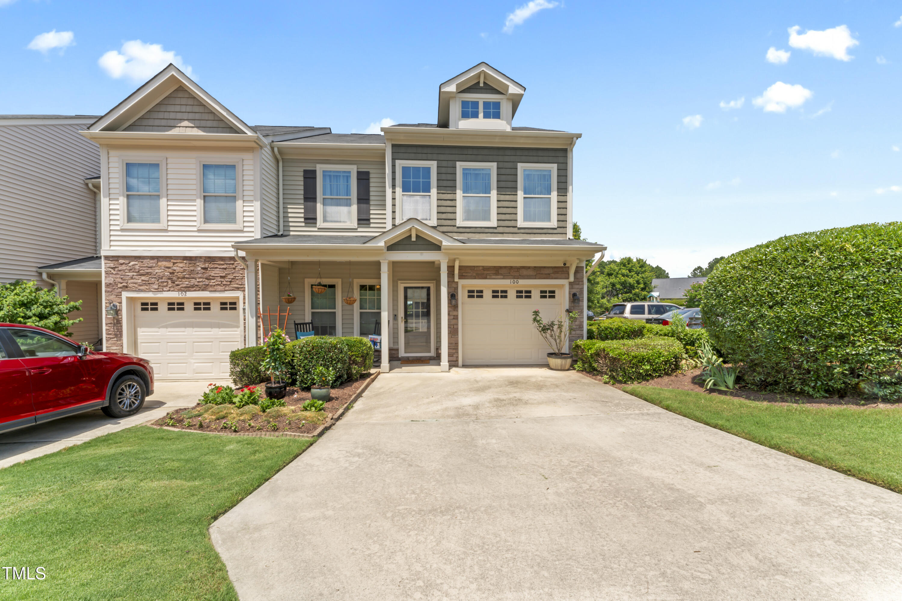 100 Beaconwood Lane