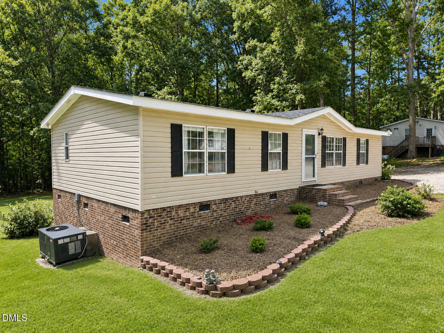6304 Bannock Court