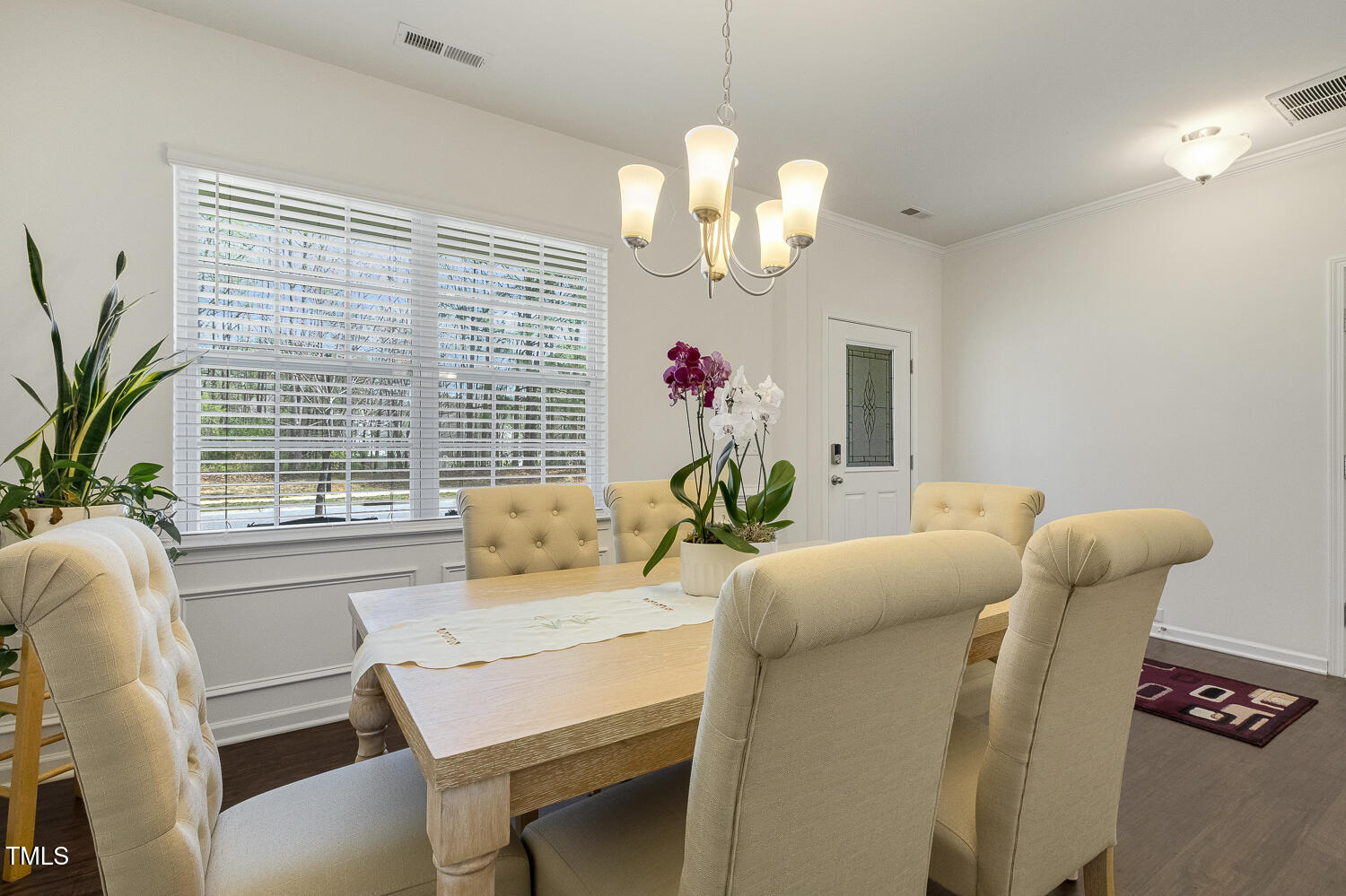 6021 Watsonia Drive