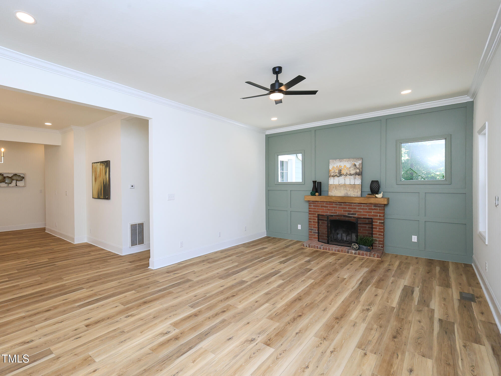 2106 University Drive