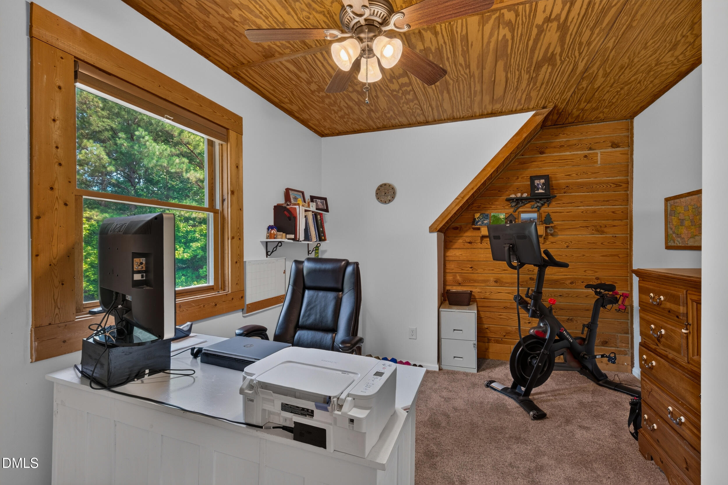 105 Redwing Lane