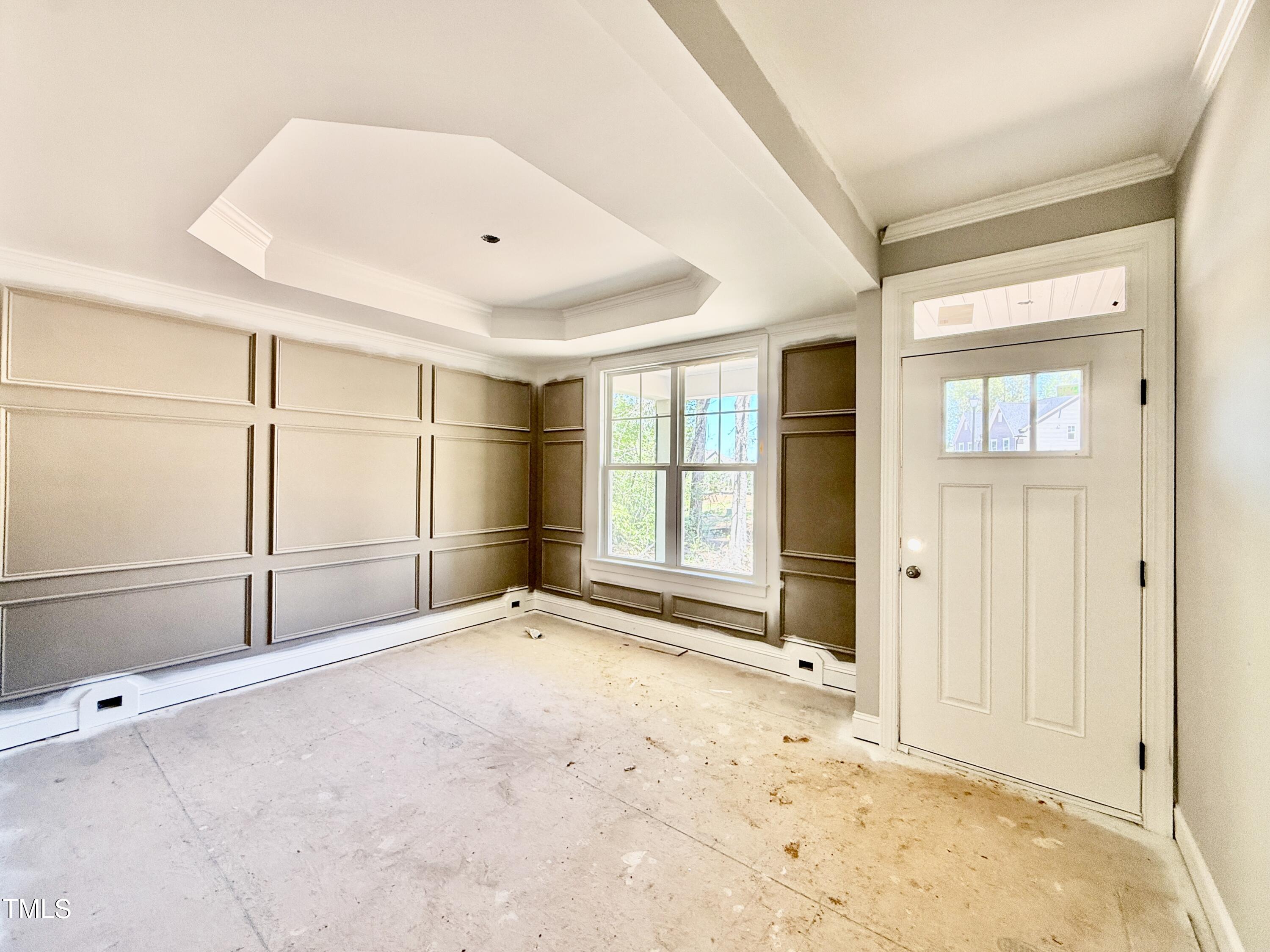 2624 Silver Gate Court