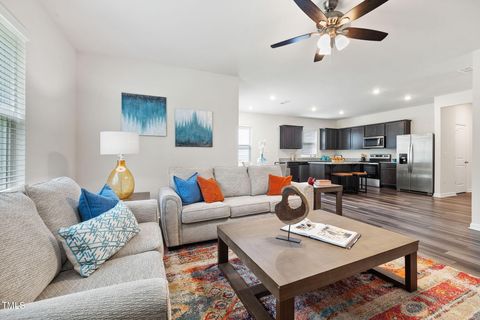 1512 Arapahoe Ridge Drive Raleigh NC 27604
