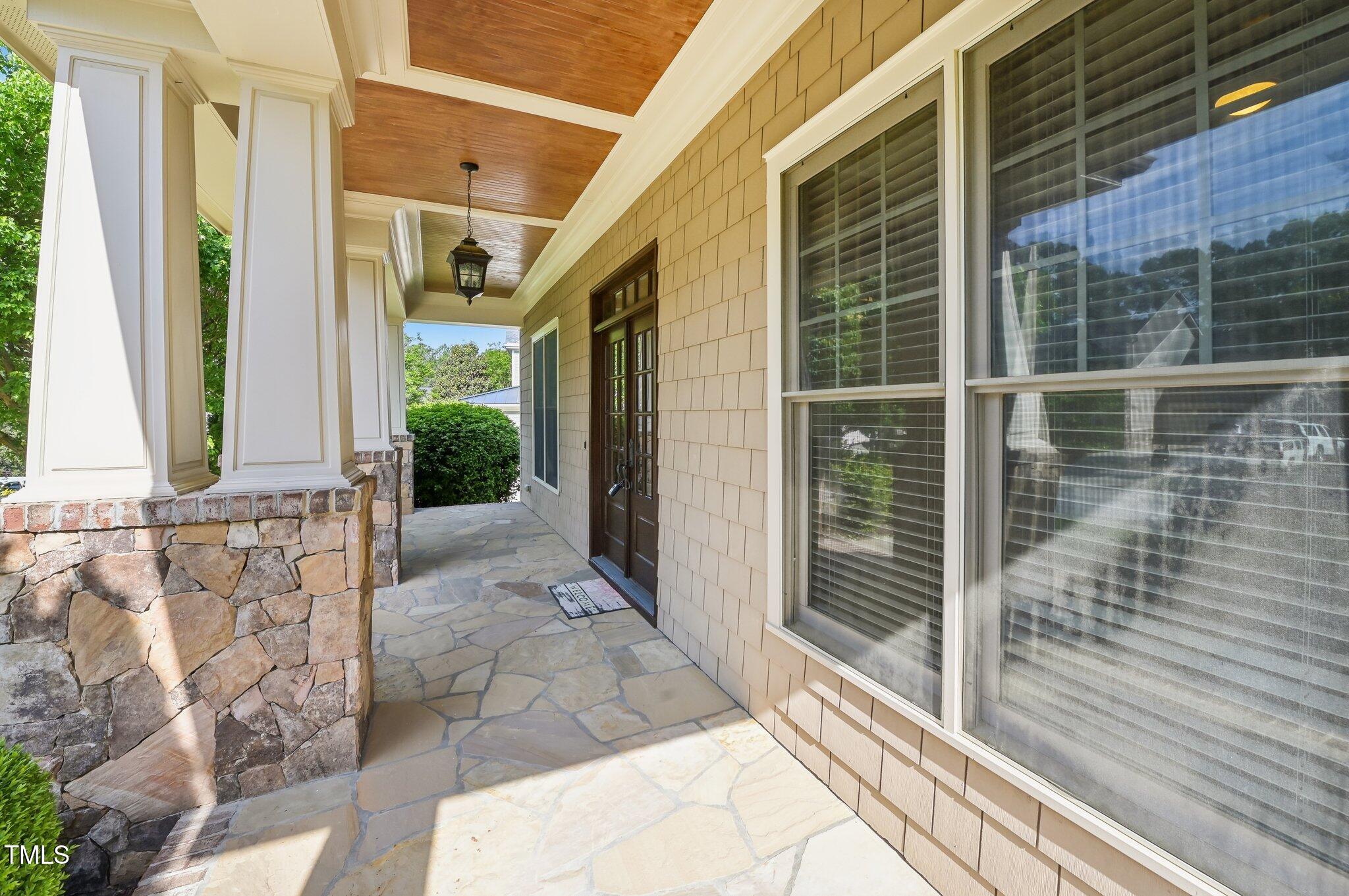 528 Bankhead Drive