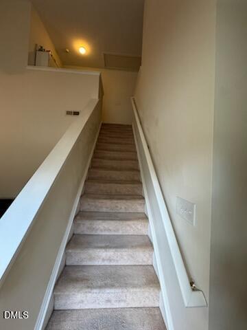 5201 Golden Moss Trail