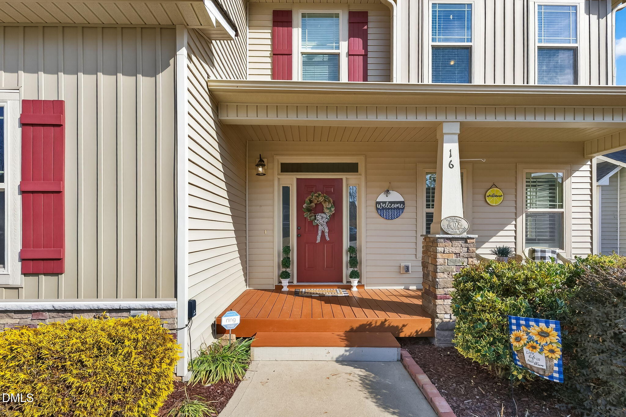 16 Diamond Hill Circle