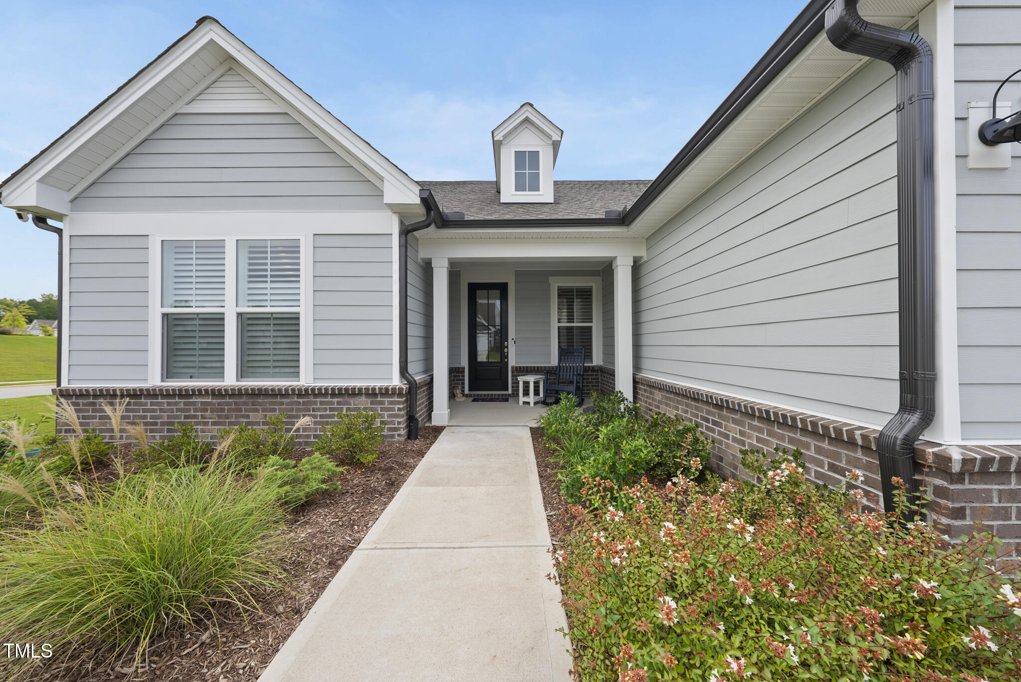 1936 Kinglet Court