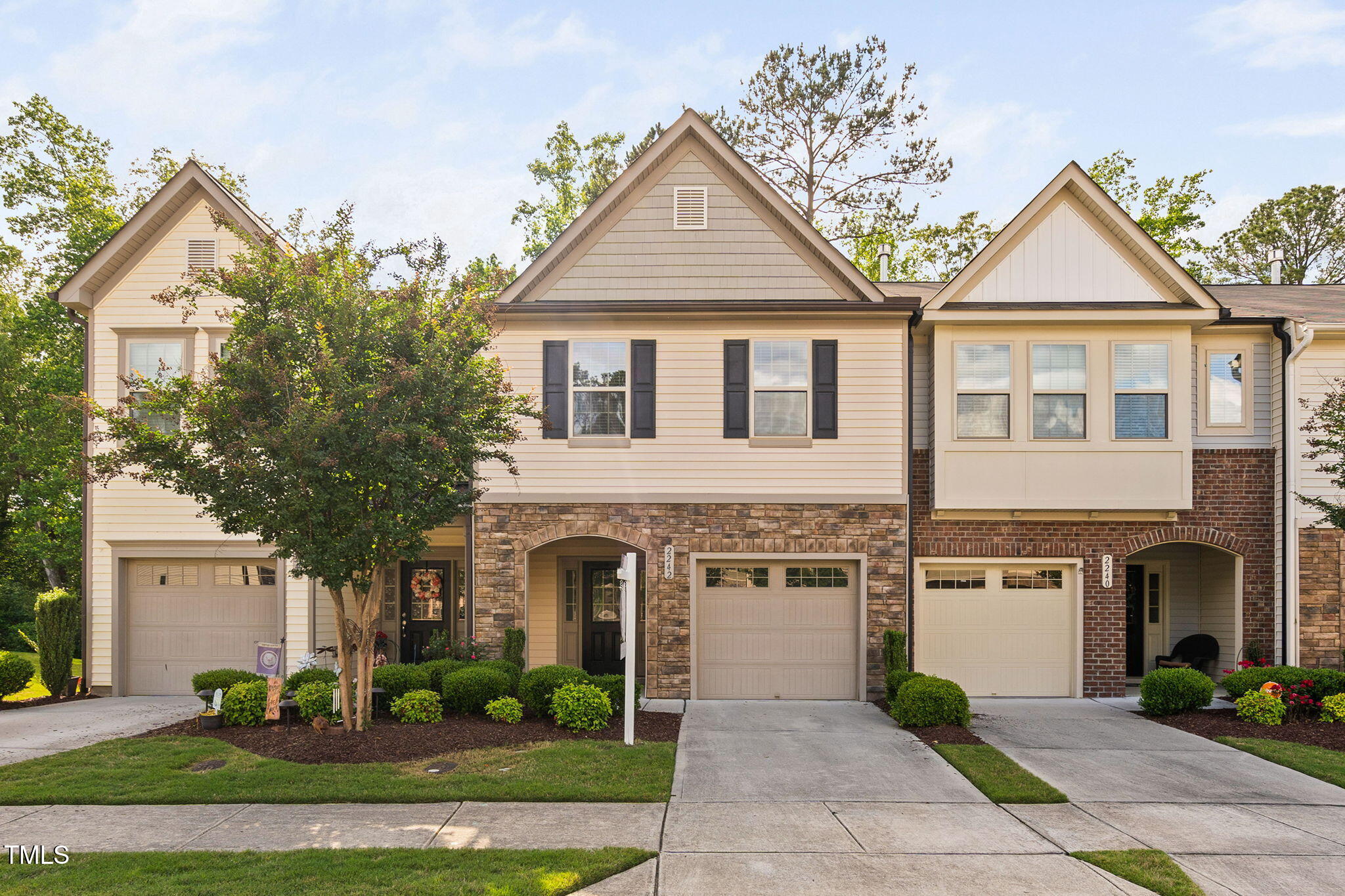 2242 Sweet Annie Way