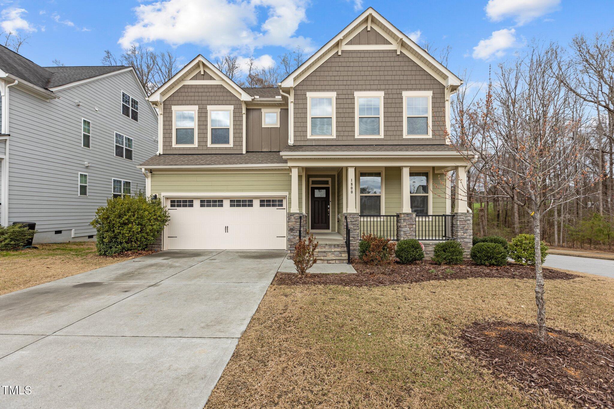 1800 Bodwin Lane