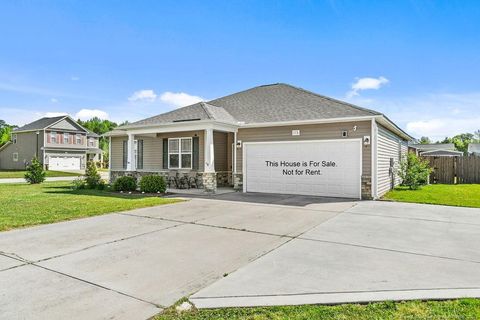 113 Meherrin Loop Raeford NC 28376