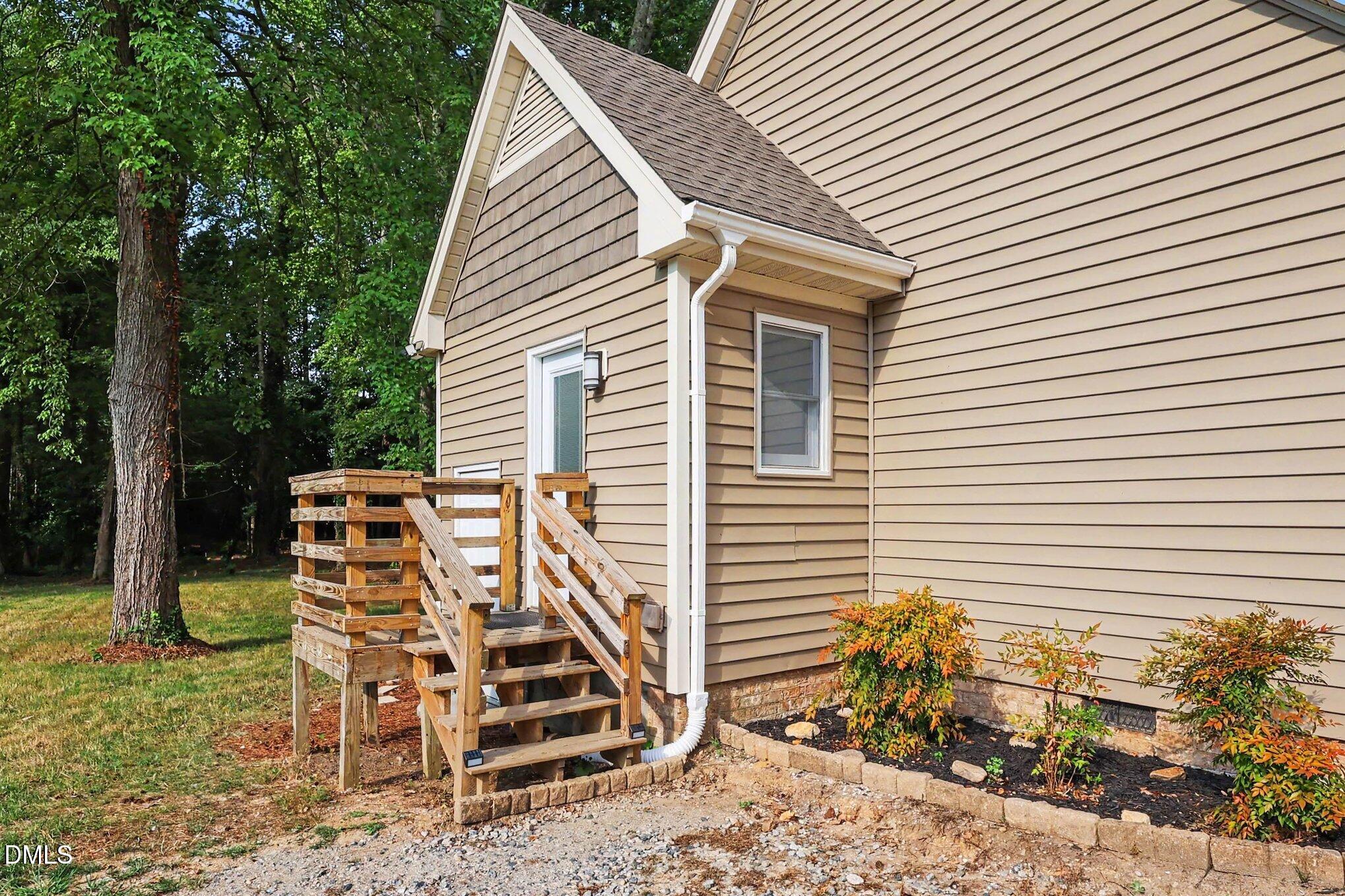 930 Meadowbrook Drive