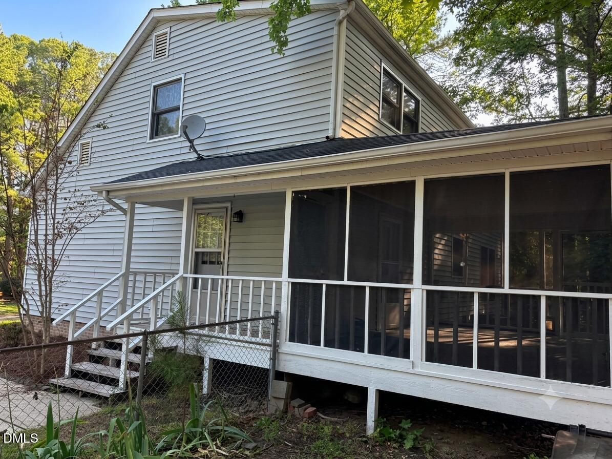 2909 Scuppernong Lane