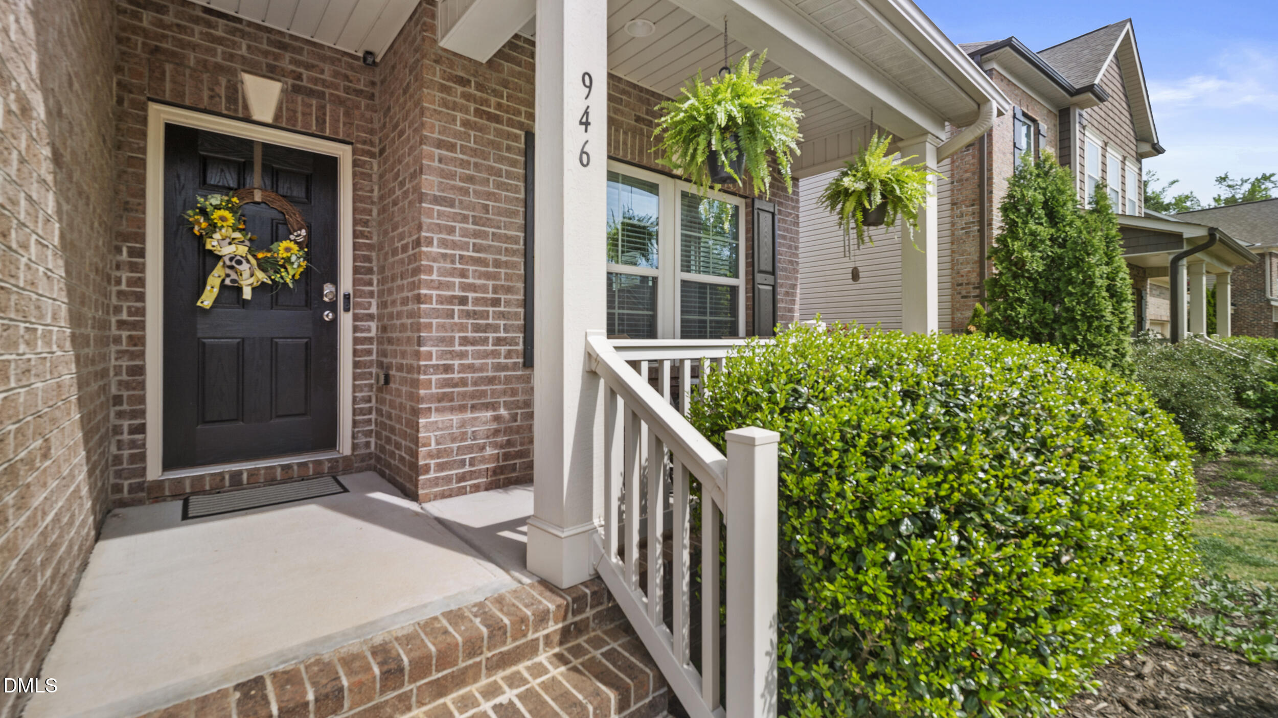 946 Longleaf Pine Place