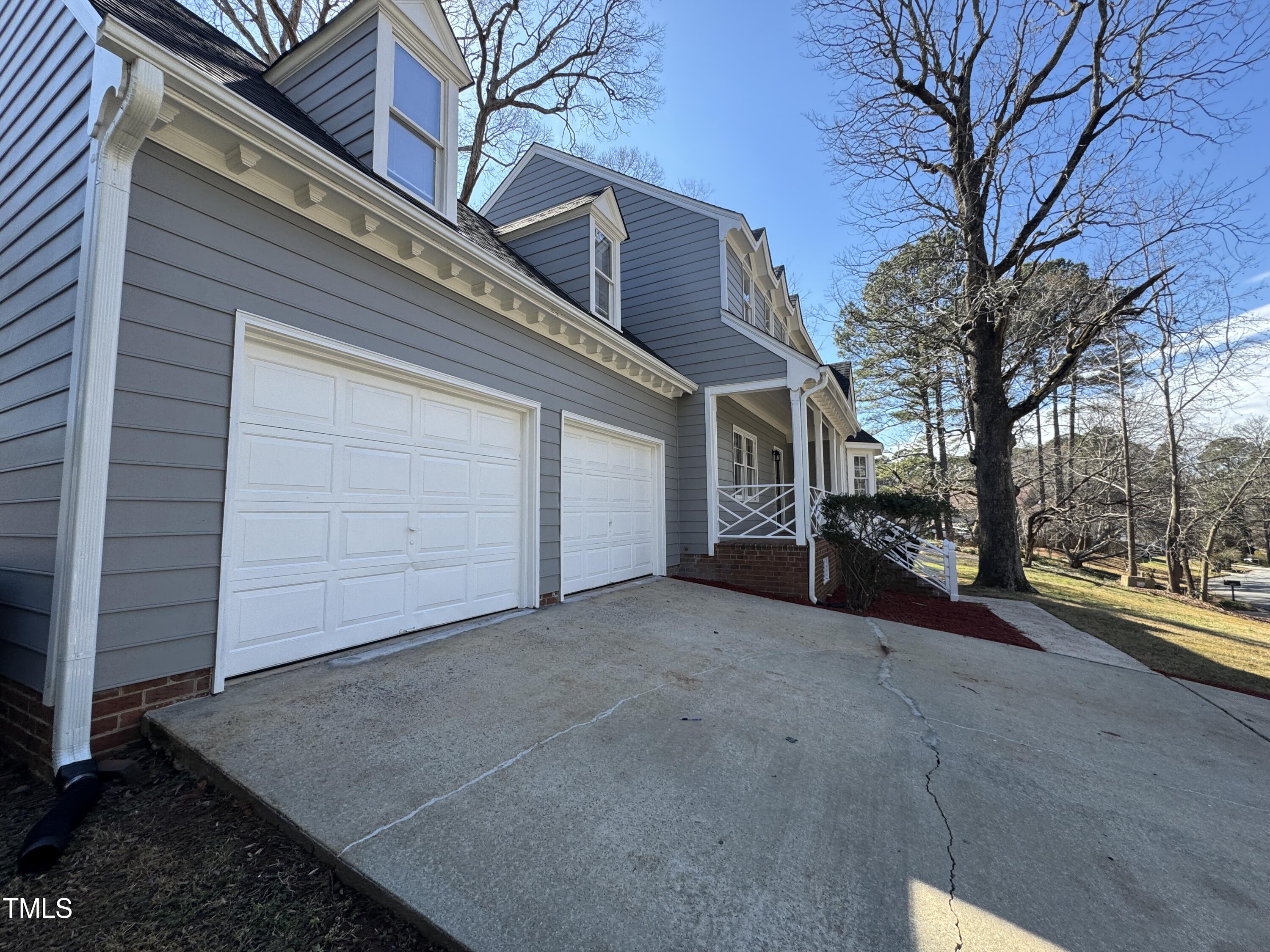 208 Lawrence Road
