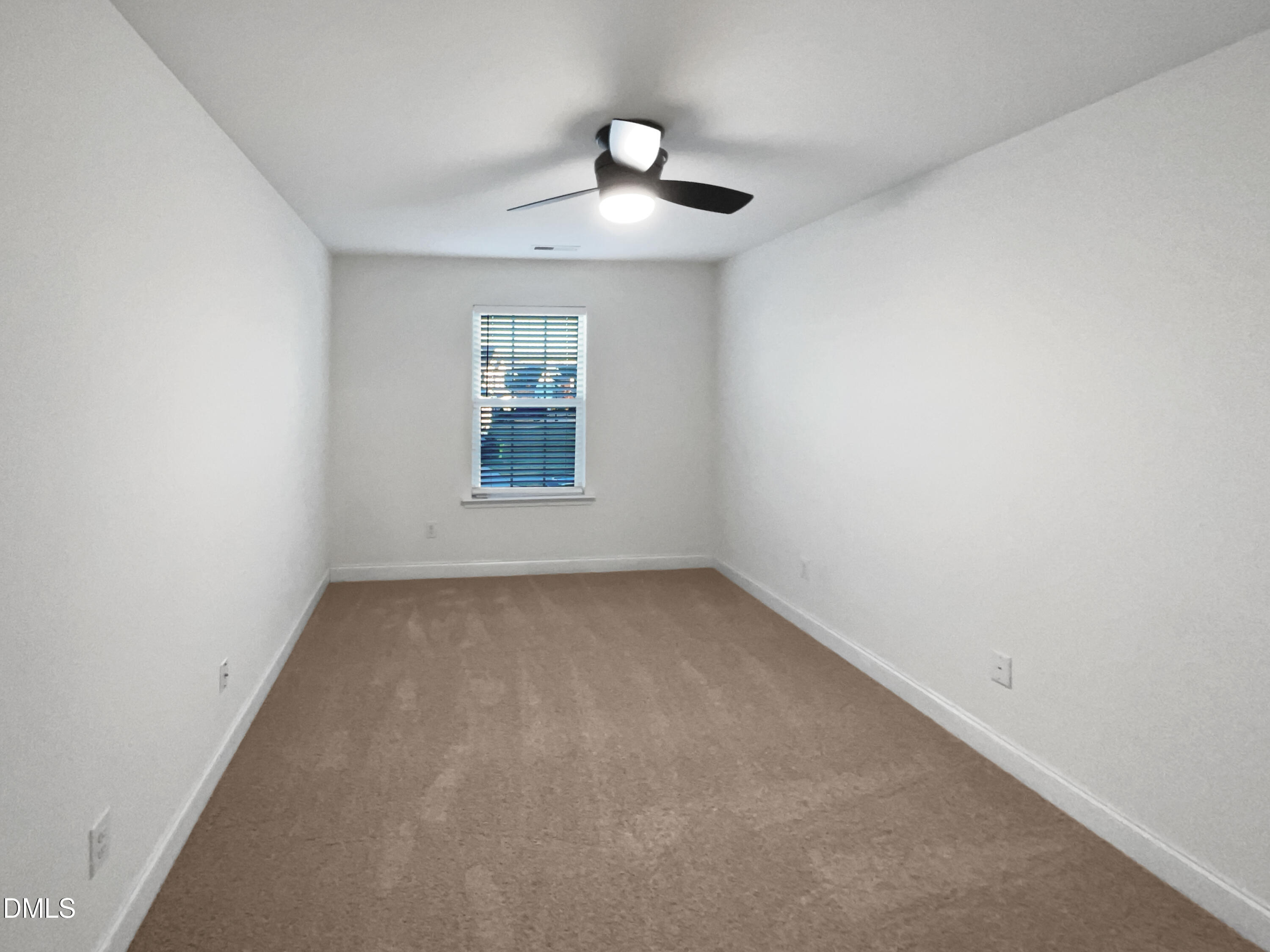 532 Willow Breeze Court