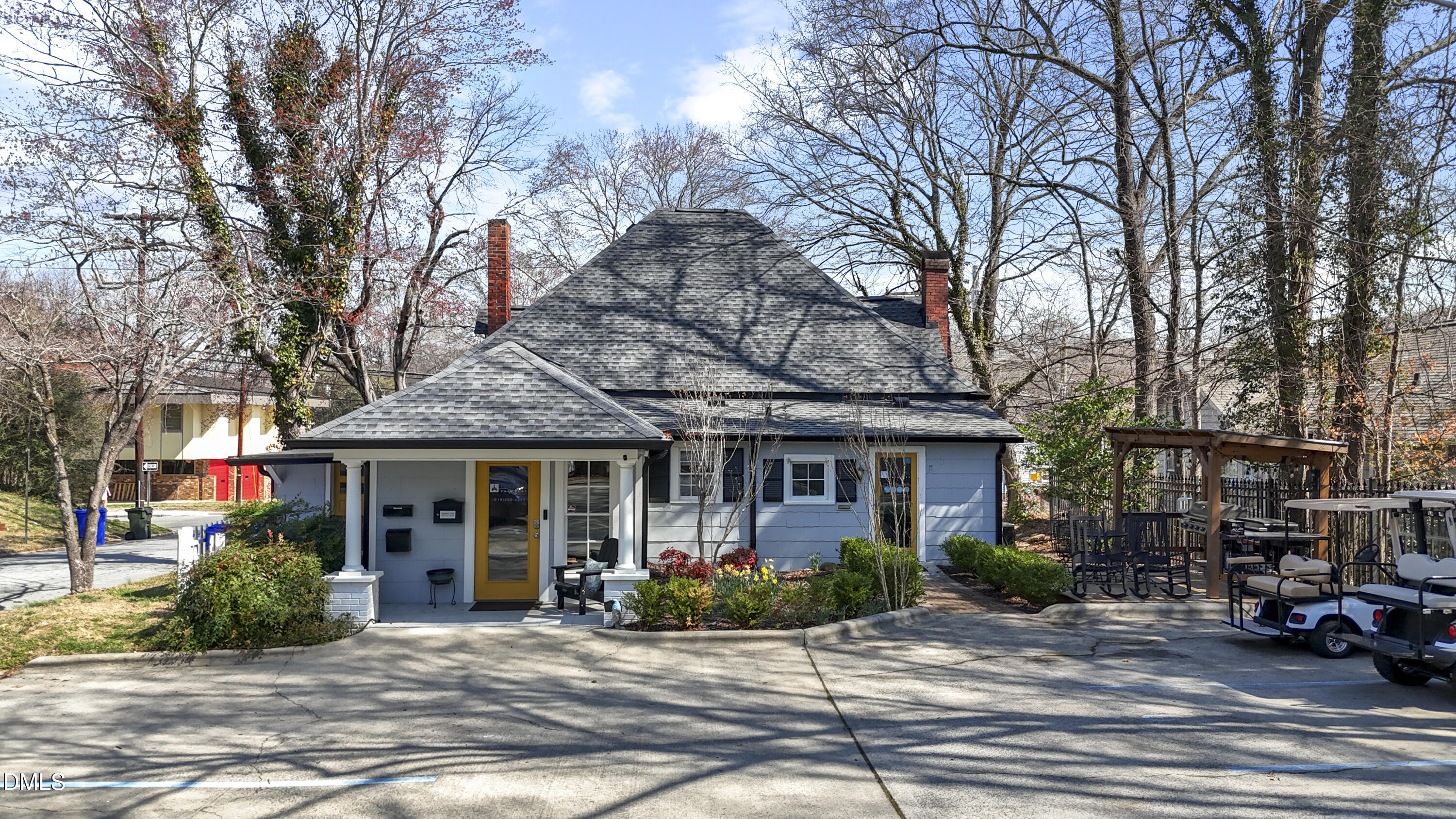 307 N Columbia Street