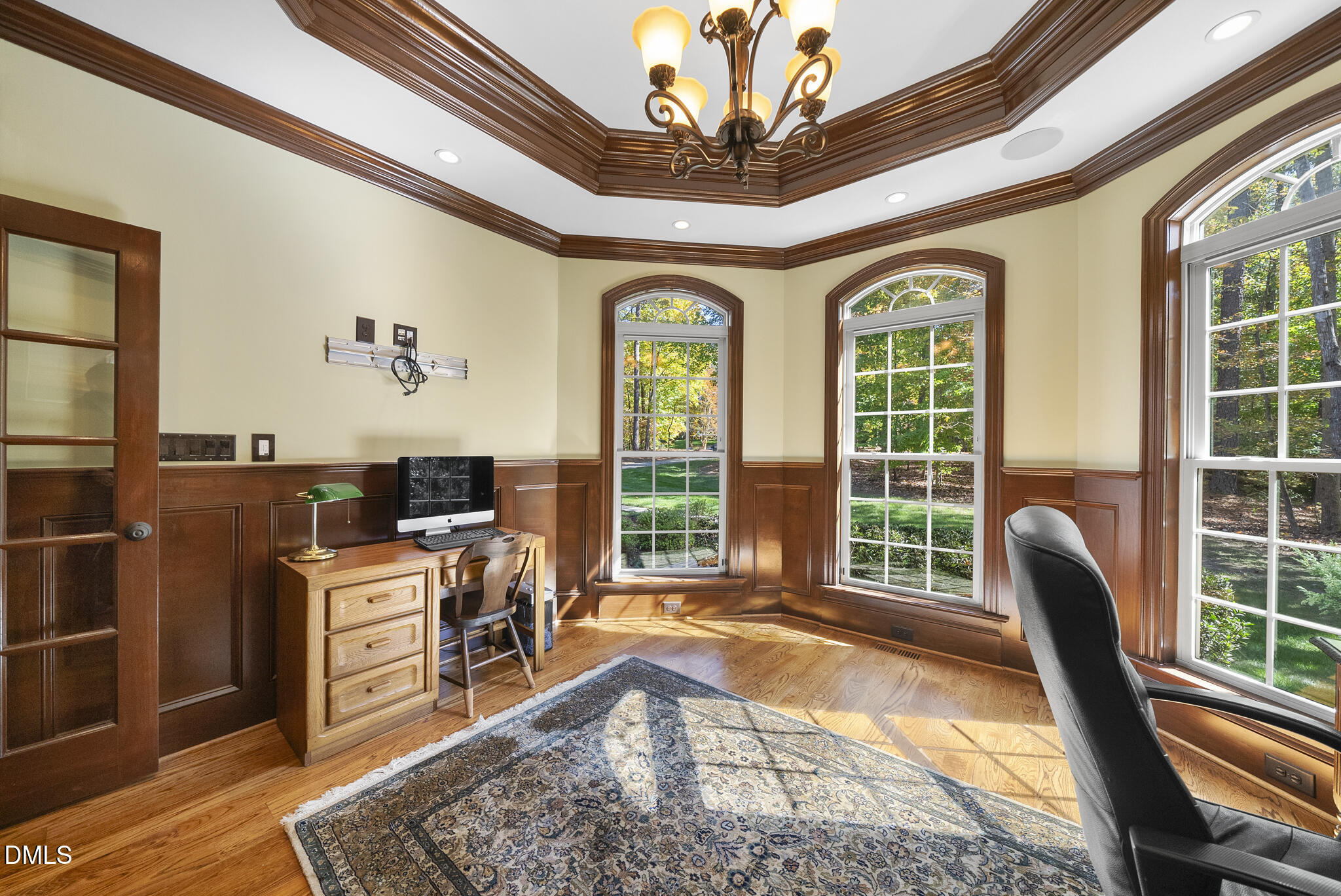 5509 Strathmore Drive