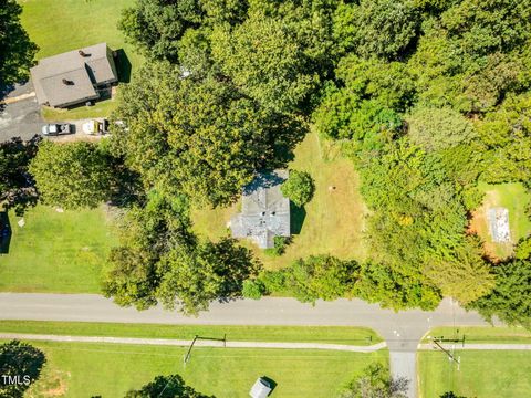 300 Giles Street Mebane NC 27302