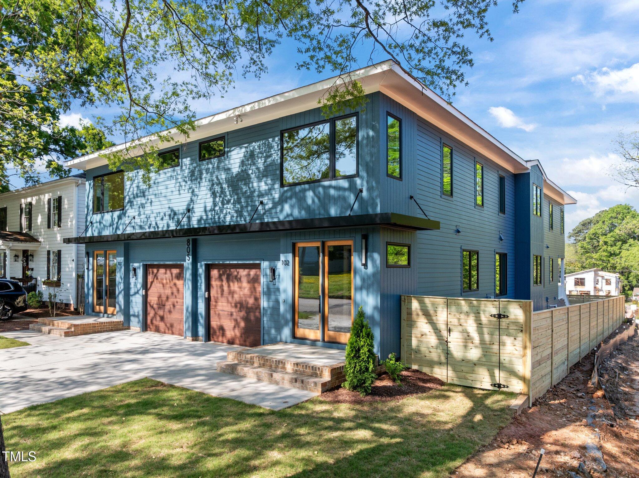 805 Tower Street 102